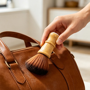 Cepillo para cortapelos de bambú, cepillo de limpieza multifuncional para uso doméstico con mango de madera - Product Image 2