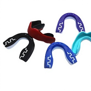 Protège-dents moulable en EVA/EPE, style standard, protection dentaire pour la boxe, adultes unisexe, moulage par injection, lavable - Product Image 1