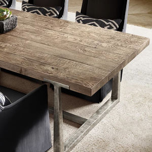 RH Couture-Table de salle à manger en T, base en laiton massif coulé à la cire perdue avec finition patinée, dessus en chêne brossé à la main pour intérieurs de luxe - Product Image 4