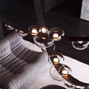 Lampadario italiano moderno e minimalista in pelle per vendite per ufficio con esposizione sospesa per Dewdrop Hall dimensioni medie della lampada - Product Image 3