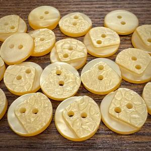 Resin Shell <b>Buttons</b> 2 Holes Irregular Shape Washable For Childrens Clothing Sweaters Knitwear Coats Pajamas Decorative - Product Image 2