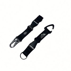 Llaveros Personalizados de Tela Bordada con Etiquetas de Aviación para Avión - Product Image 1