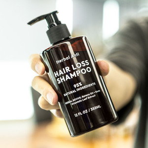 Su misura a fiocchi secchi pruriginosi del <span class=keywords><strong>cuoio</strong></span> <span class=keywords><strong>capelluto</strong></span> 95% ingredienti naturali bio Batana olio a base di erbe Anti perdita di capelli <span class=keywords><strong>Shampoo</strong></span> <span class=keywords><strong>per</strong></span> gli uomini - Product Image 3