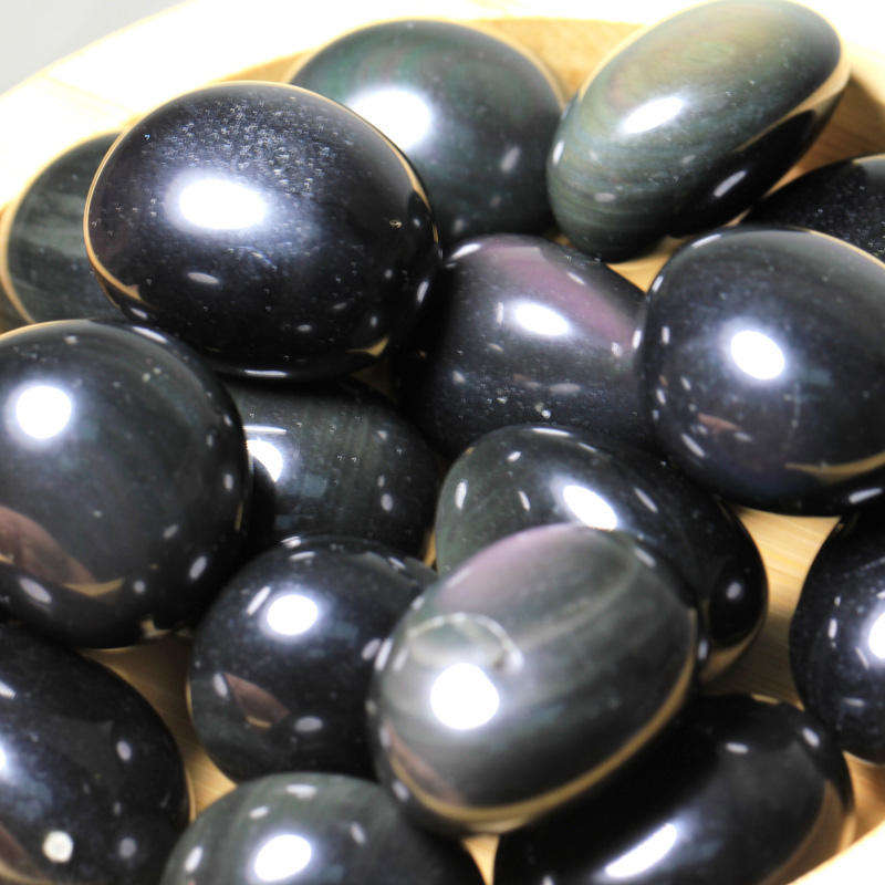 ไข่ออบซิเดียนสีรุ้ง