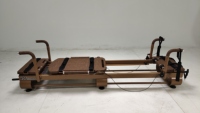 Hochwertiges Verstellbares Kommerzielles Trainingsbett aus Aluminiumlegierung Reformer Pilates-Maschine