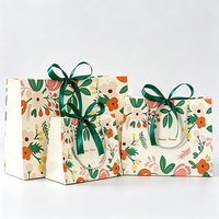 Sac cadeau en papier, motif floral de dessin animé Happy Times, sac à bonbons, sac souvenir, sac de rangement, ruban vert, logo personnalisé, vente en gros