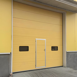 Porte sectionnelle industrielle électrique à isolation thermique, levage vertical avec petite porte de passage pour les opérations en <span class=keywords><strong>baie</strong></span> de chargement - Product Image 4