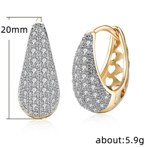 Orecchini a U da Donna Bicolore con Cristalli, Stile a Cerchio Aperto, Gioielli Eleganti per Uso Quotidiano - Product Image 2