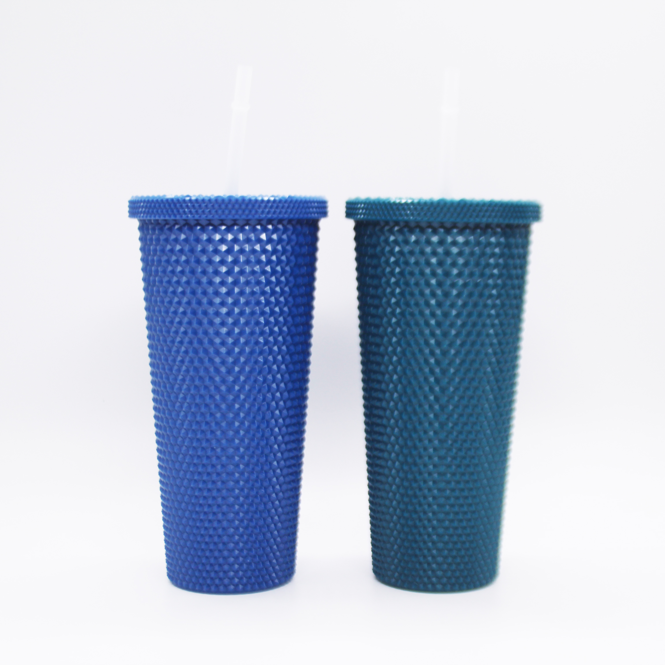 Amazon Hot Selling Wholesale Blue 24oz BPA Free Double Wall Plastic New Design Diamond Straw Tumbler with lid and straw