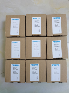 Festos манометр MA-50-10-R1/4-E-RG 525728 MA-40-10-R1/8-E-RG 525725 мА - Product Image 2