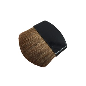 Cepillo de maquillaje <span class=keywords><strong>Kabuki</strong></span> de <span class=keywords><strong>pelo</strong></span> de Animal, cepillo plano de semicírculo para mejillas, herramienta cosmética en polvo para resaltar la cara - Product Image 1