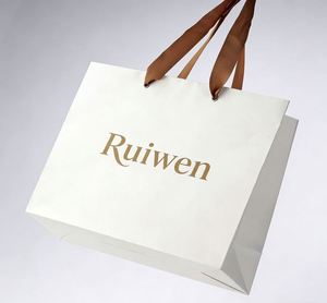 Bolsas de Papel Kraft Impresas de Lujo al por Mayor, Reciclables, con Logotipo de Marca de Ropa, Bolsas de Compras Personalizadas con Asa - Product Image 3