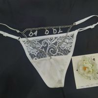 Vente chaude, lingerie sexy pour femmes, string noir avec pendentif en métal en forme de lettre, chaîne de luxe