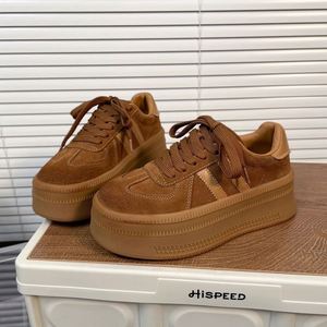 Nouvelles baskets rétro bicolores pour femmes Angola Red Fall Winter, en cuir mat, plateforme, semelle épaisse - Product Image 6