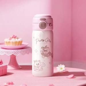 UOOHA [Yu] Tasse isotherme sous vide Little Helen Cartoon pour filles, tasse à café et à eau haut de gamme avec paille, cadeau d'anniversaire - Product Image 1