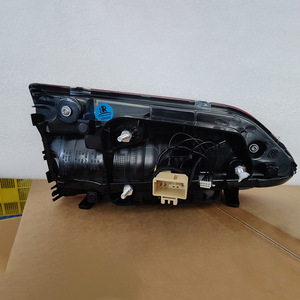 ชุดไฟท้าย Touareg ปี 2019-2023 ดีไซน์ลายเกล็ดมังกร ไฟเลี้ยวแบบเรียงลำดับ สำหรับ VW ชุดอัพเกรด - Product Image 3