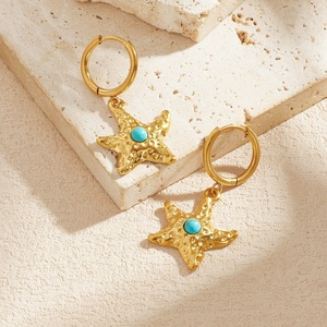 Pendientes Colgantes con Forma de Estrella de Mar de la Serie <span class=keywords><strong>Dina</strong></span> Starfish con Incrustaciones de Turquesa, Chapados en Oro de 18K, Acero Inoxidable, Joyería Moderna para Mujer - Product Image 2