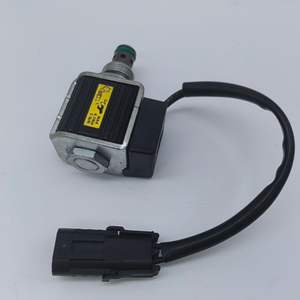 Válvula solenoide Doosan Daewoo de 3 vías y 3/4 pulgadas con puerto D51013502 para montacargas diésel D15S5 D18S5 D20SC5 - Product Image 2