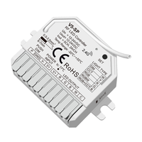 Contrôleur LED sans fil Skydance V5-SP 12-24VDC 5CH 5-en-1 avec télécommande RF pour bande LED RGB+CCT