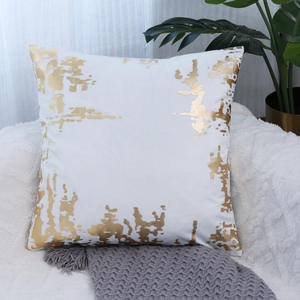 Luxe Moderne Nouveau Design Décoration Style or rayé velours jeter <span class=keywords><strong>lopo</strong></span> adoucir taies d'oreiller Coussin à vendre - Product Image 3