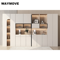Armoire à vin moderne de luxe avec fonction de refroidissement Porte en verre Chêne massif Aluminium Bois massif Contreplaqué Maison Chaise de salle à manger Style panneau