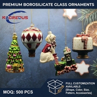 Boule de Noël en verre à suspendre, motif train, marque privée, ODM, ballon, arbre, chien, gâteau, festival, fête à domicile, vente en gros, ornement en borosilicate
