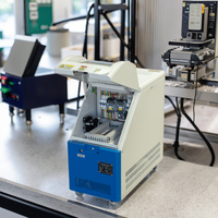 Machine de moulage de plaquettes de chauffe-eau contrôlée par PLC 98 points pour le moulage, le durcissement et le façonnage précis des pales d'éoliennes