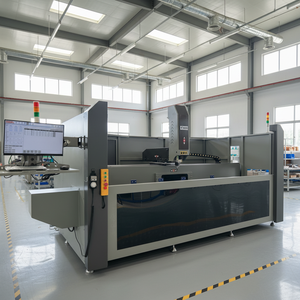 Machine de perçage et de fraisage CNC haute performance pour profilés en aluminium, destinée aux portes en aluminium et à la transformation - Product Image 2