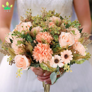 Fleurs artificielles d'automne Rose Rose <span class=keywords><strong>Bouquet</strong></span> <span class=keywords><strong>de</strong></span> soie d'automne <span class=keywords><strong>avec</strong></span> arrangement d'hortensia pour la fête <span class=keywords><strong>de</strong></span> mariage nuptiale bébé douche décor à la maison - Product Image 4
