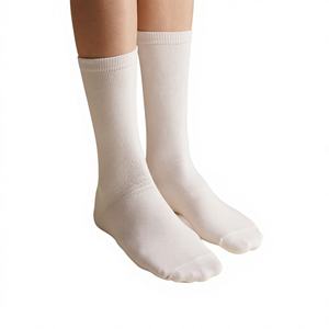 Chaussettes mi-mollet en coton pour femmes, respirantes, tricotées, chaussettes habillées, design classique haut de gamme, couleur unie, confortables, style coréen - Product Image 1