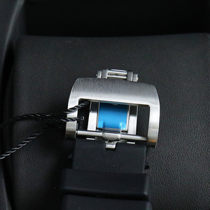 Reloj Mecánico Cronógrafo Tonneau de Moda con Movimiento Esqueleto, Marcadores Naranjas y Correa de Goma Negra - Product Image 6