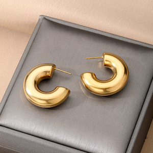 Pendientes de Aro en Forma de C, de Acero Inoxidable con Baño de Oro PVD, Resistentes al Agua, para Mujer, Joyería de Moda, Venta al Por Mayor - Product Image 6