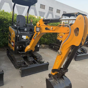Mini-excavatrice Sany SY18U de 1,8 tonne, excavatrice compacte sur chenilles avec lame avant pour travaux agricoles et de construction - Product Image 3