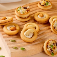 Biscuits à l'amande Golden Ratio Nuts, faits à la main, croustillants et délicieux, en forme de pizza