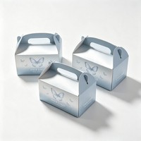 Boîte cadeau en papier bleu de luxe avec logo personnalisé en gros, boîte papillon avec poignée pour mariage, anniversaire, bonbons, emballage de friandises