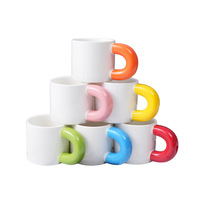 Mug à sublimation coloré style influenceur avec poignée, tasse en céramique multicolore, design moderne et minimaliste, compatible lave-vaisselle et micro-ondes