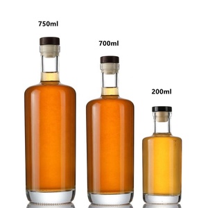 Botellas de Vidrio Vacías de 700 ml y 750 ml para Whisky, Vodka y Ginebra, Personalizables con su Logotipo - Product Image 3