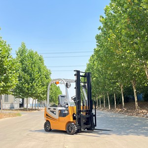 Carretilla Elevadora de Cuatro Ruedas con Batería de Plomo-Ácido, Bajo Ruido, para Carga en Almacenes y Apilamiento de Mercancías - Product Image 2