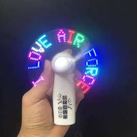 Logo personalizzato ideale regalo portatile portatile Mini Usb ricaricabile ventilatore con luce lampeggiante a Led messaggio parola regalo