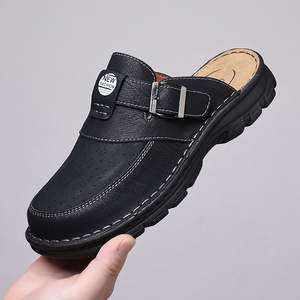 รองเท้าแตะแบบปิดส้นสีดำพร้อมสายรัดแบบหัวเข็มขัด พื้นหนา 3.5 ซม. สำหรับผู้ชายและผู้หญิง สวมใส่ลำลองกลางแจ้ง - Product Image 1