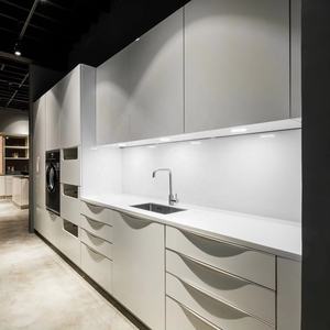 Système <span class=keywords><strong>de</strong></span> rangement moderne et luxueux pour buanderie, éco-responsable, <span class=keywords><strong>avec</strong></span> tiroirs et paniers gain <span class=keywords><strong>de</strong></span> place - Product Image 1