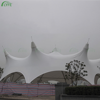 Auvent à membrane tendue Lyfe pour parc culturel moderne, protection solaire extérieure personnalisée pour garage et abri