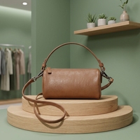 Sac à bandoulière/portable polyvalent en cuir véritable pour femme, avec fermeture éclair, design minimaliste vintage en forme de baril de café