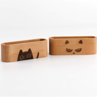 Porte-cartes de visite en bois naturel gravé avec fermeture à bouton, support de présentation de cartes de visite sur pied pour bureau, idéal pour l'école