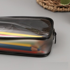 Trousse à crayons transparente en PVC en gros, trousse à crayons bon marché pour étudiants, sac à fermeture éclair de papeterie transfrontalier, logo imprimé - Product Image 6