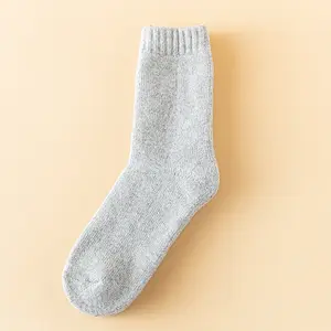 2024 New 100% Merino Wool Socks Unisex Men Women Thickened Unisex Heavy Winter Socks Wool Pure Color Fuzzy Socks For Men