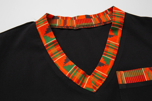 Tenues d'uniformes médicaux personnalisées OEM à imprimés africains pour femmes, hauts de blouse à manches courtes et col en V, pantalons cargo à jambe droite, ensembles deux pièces - Product Image 6