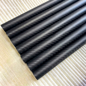 T300 3K Tube en fibre de carbone de haute qualité 10mm 12 14 16 18 20 22 24 26 28 12 mm Tube en fibre de carbone - Product Image 1