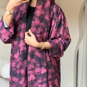Vestido Largo Modesto con Estampado Floral Color Frambuesa Personalizado de Leduo, Abaya con Puños Fruncidos para Musulmanas - Product Image 1