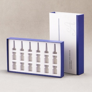 Caja de Regalo Rígida de Cartón Magnético de Lujo Personalizada, Ecológica, Reciclable y Biodegradable, con Impresión UV para Regalos de Calcetines - Product Image 1